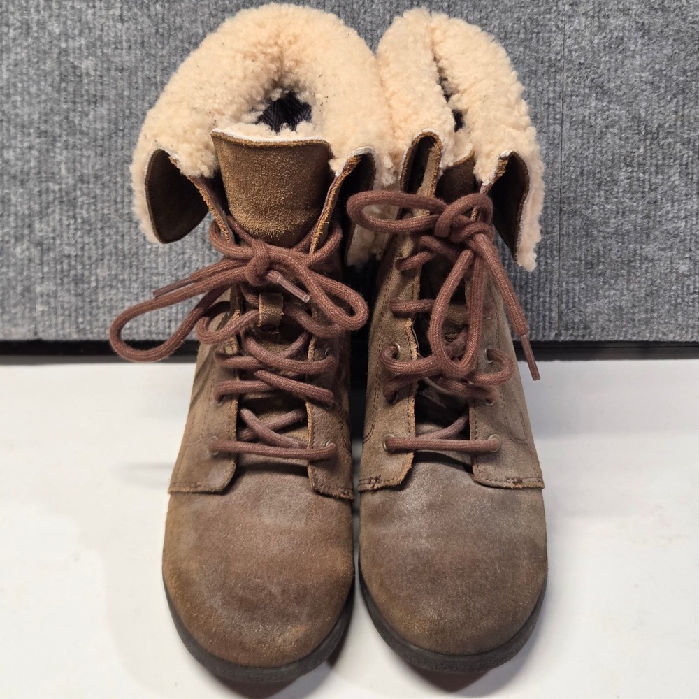 UGG Zea Boots Womens 8 Brown Suede Shearling Waterproof Wedge Lace Up 1003360